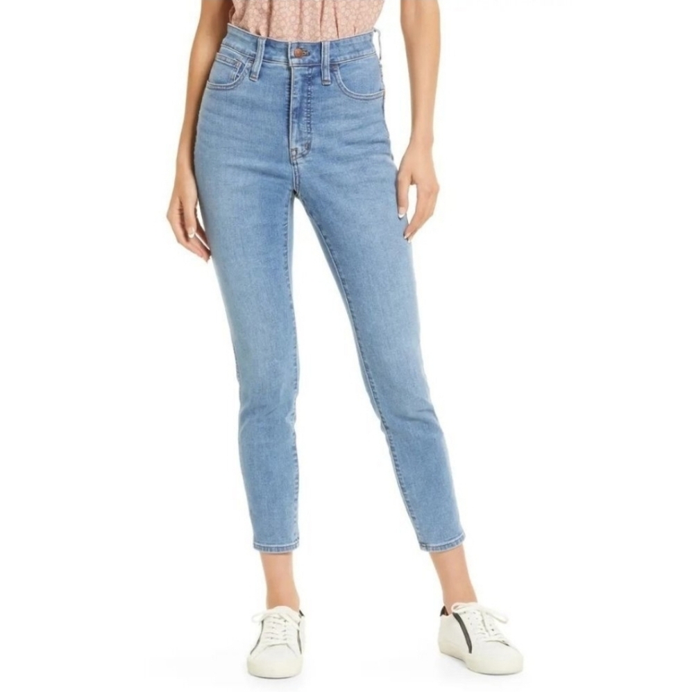 MADEWELL Curvy Roadtripper Jeans Conroe Wash